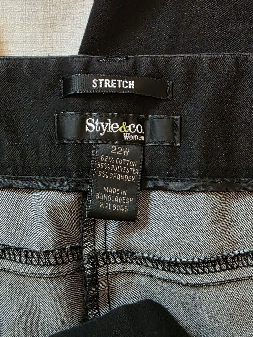Style & Co Black Stretch Capri Pants Size 22W - Picture 2 of 6